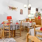 Logis Hotel Le Tropicana Hotel