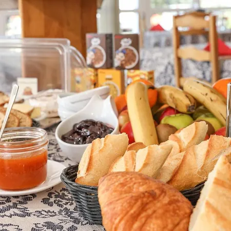 Restaurant Logis Le Tropicana Hotel Douville