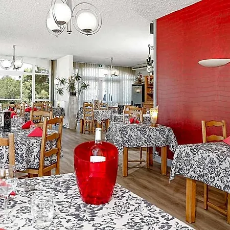 Hotel Logis Le Tropicana