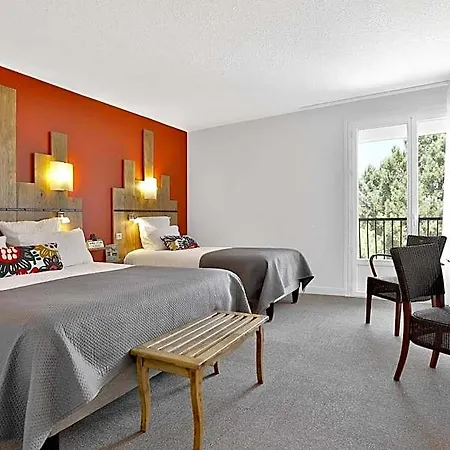 Logis Le Tropicana Hotel Douville