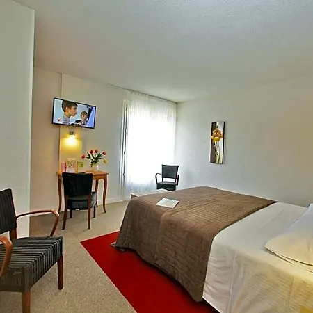 Hotel Logis Le Tropicana Douville