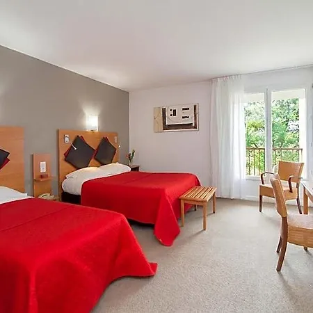 Logis Le Tropicana 3*