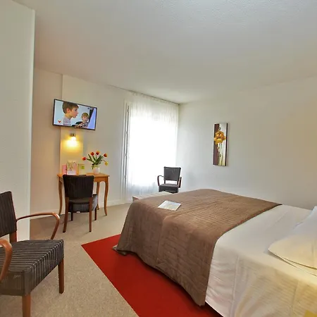 Hotel Logis Le Tropicana