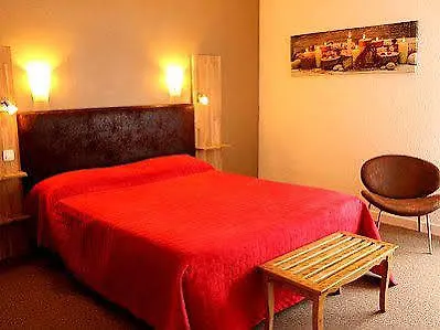 Logis Le Tropicana Douville