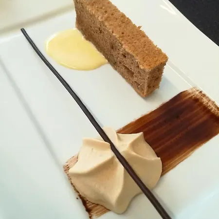 Hotel Restaurant Logis Le Tropicana 3*